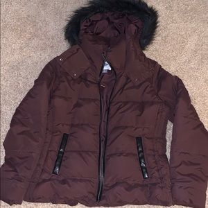 Women Old Navy Puffer Coat